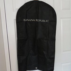 BREATHABLE BANANA REPUBLIC SUIT-GARMENT COVER